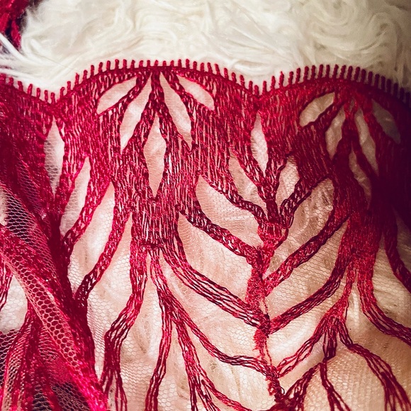 Tisja Damen - Sphinx Underwire Bra, Size Large, Red - Picture 3 of 10